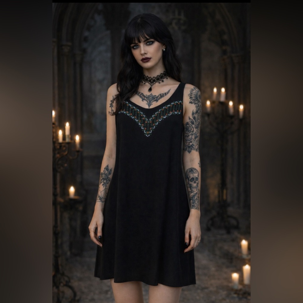 BCBGeneration Dress Women Small Black Sleeveless Sheer Embroidered Overlay NEW